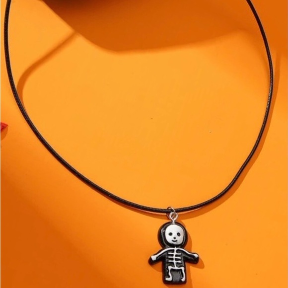 Skelly Buddies~ Baby Toddler Skeleton Black White Handpainted Halloween Necklace - Picture 3 of 5